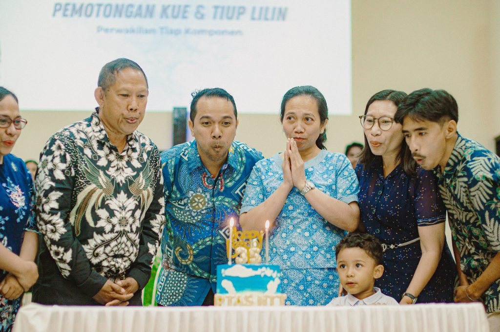 HUT 35 Tahun Ptas NTT