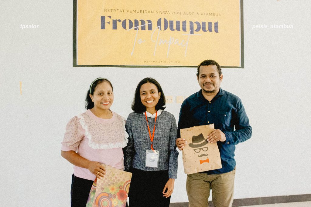Retreat Pemuridan Siswa Perkantas Alor dan Atambua